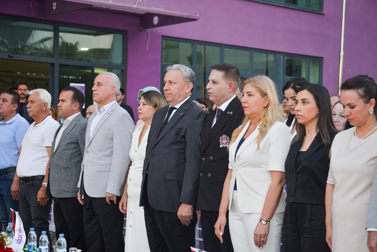 19_06_2025_ugur_okullari_mezuniyet_toreni02