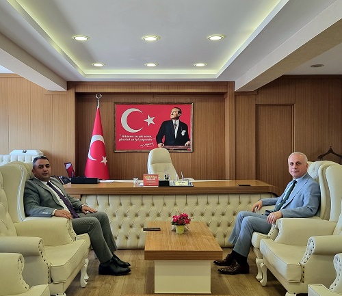 Antalya İl Göç İdaresi Müdürü Abdullah YILMAZ Sayın Kaymakamımız Rahmi KÖSE'yi Ziyaret Etti